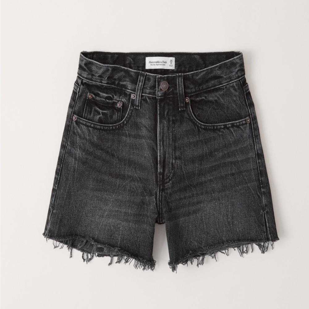 Abercrombie Mid Rise Boyfriend Shorts